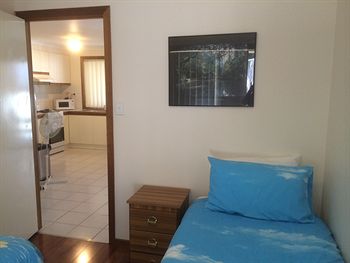 Australian Home Away @ Doncaster Andersons Creek 2 - Hervey Bay Accommodation 4