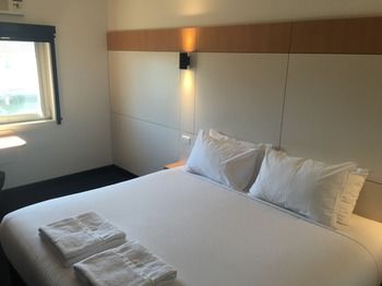 Ibis Budget Casula Liverpool - Hervey Bay Accommodation 13