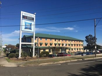 Ibis Budget Casula Liverpool - Hervey Bay Accommodation 18
