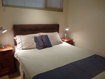 Australian Home Away @ Market Square Melbourne - Hervey Bay Accommodation 3