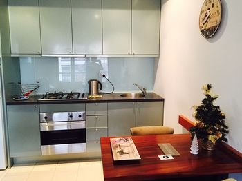 Australian Home Away @ Market Square Melbourne - Hervey Bay Accommodation 14