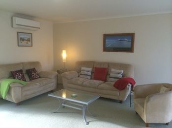 Australian Home Away Ringwood @ Bardia - Hervey Bay Accommodation 17