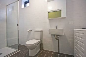 The Star Apartments - Hervey Bay Accommodation 4