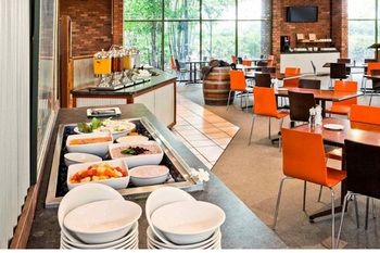 Ibis Styles Katherine - Hervey Bay Accommodation 3