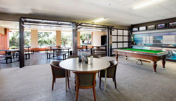 Golfview Hotel - Hervey Bay Accommodation 10