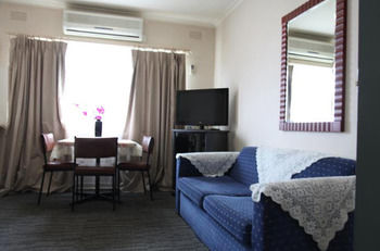 Carnegie Motor Inn - Hervey Bay Accommodation 13