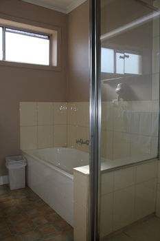 Carnegie Motor Inn - Hervey Bay Accommodation 16