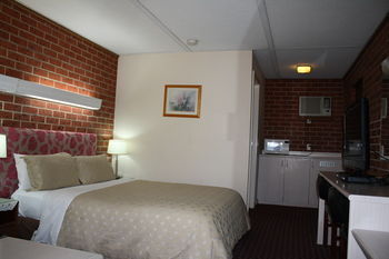 Carnegie Motor Inn - Hervey Bay Accommodation 26
