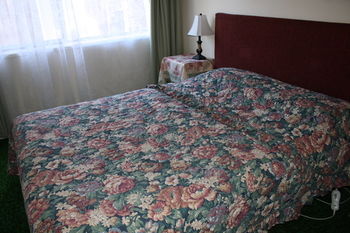 Carnegie Motor Inn - Hervey Bay Accommodation 29