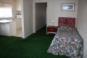 Carnegie Motor Inn - Hervey Bay Accommodation 37