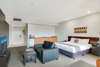 Quality Suites Boulevard On Beaumont - Hervey Bay Accommodation 22
