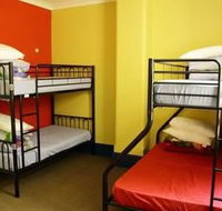 Central Perk Backpackers - Hostel