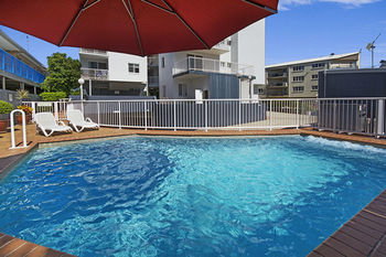 Sandy Shores Luxury Holiday Units - Hervey Bay Accommodation 2