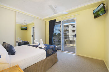 Sandy Shores Luxury Holiday Units - Hervey Bay Accommodation 13