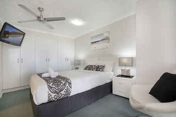 Sandy Shores Luxury Holiday Units - Hervey Bay Accommodation 16