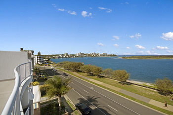 Sandy Shores Luxury Holiday Units - Hervey Bay Accommodation 17
