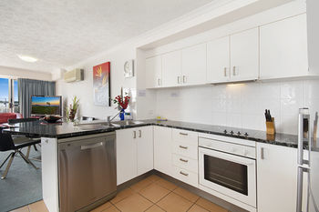 Sandy Shores Luxury Holiday Units - Hervey Bay Accommodation 24