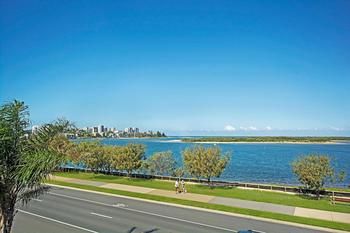 Sandy Shores Luxury Holiday Units - Hervey Bay Accommodation 70