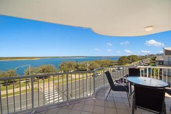 Sandy Shores Luxury Holiday Units - Hervey Bay Accommodation 72