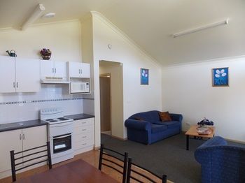 Ingenia Holidays Avina - Hervey Bay Accommodation 3