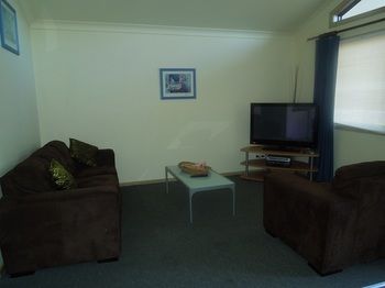 Ingenia Holidays Avina - Hervey Bay Accommodation 4
