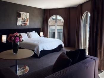 Hotel Ravesis - Hervey Bay Accommodation 6