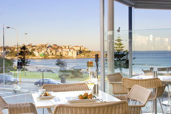 Hotel Ravesis - Hervey Bay Accommodation 7