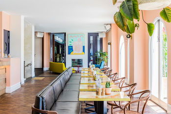 Hotel Ravesis - Hervey Bay Accommodation 34
