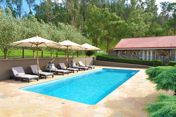 Araluen Villas - Hervey Bay Accommodation 5