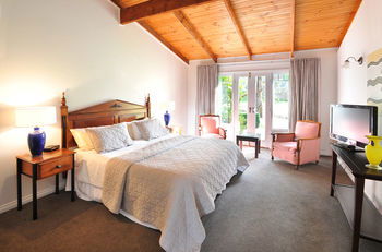 Araluen Villas - Hervey Bay Accommodation 10