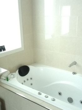 Araluen Villas - Hervey Bay Accommodation 16