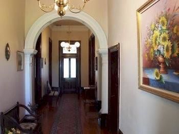 Lochinvar House B&B - Hervey Bay Accommodation 1