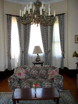 Lochinvar House B&B - Hervey Bay Accommodation 11
