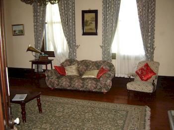 Lochinvar House B&B - Hervey Bay Accommodation 12