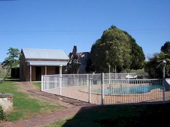 Lochinvar House B&B - Hervey Bay Accommodation 16