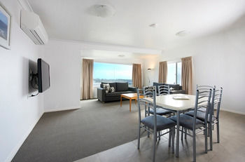 Harbourview Serviced Apartments - Hervey Bay Accommodation 3