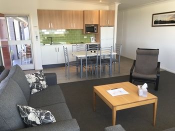 Harbourview Serviced Apartments - Hervey Bay Accommodation 46