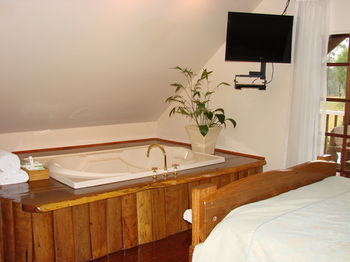 Clarence River Bed & Breakfast - Tourism Hervey Bay 17
