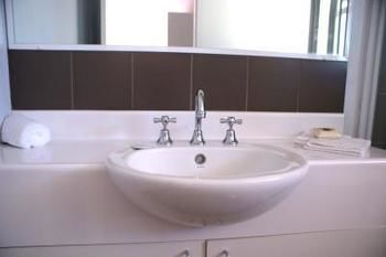 Morpeth Lodge Motel - Hervey Bay Accommodation 0