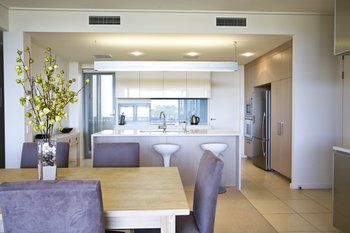 White Shells Luxury Apartments - Hervey Bay Accommodation 17