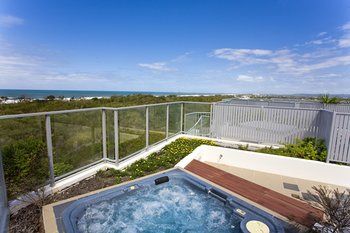White Shells Luxury Apartments - Hervey Bay Accommodation 19