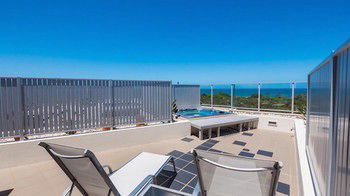 White Shells Luxury Apartments - Hervey Bay Accommodation 29