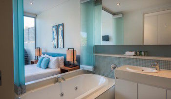 White Shells Luxury Apartments - Hervey Bay Accommodation 39