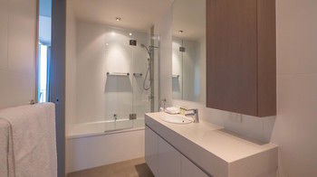White Shells Luxury Apartments - Hervey Bay Accommodation 43