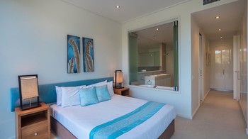 White Shells Luxury Apartments - Hervey Bay Accommodation 45