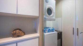 White Shells Luxury Apartments - Hervey Bay Accommodation 53