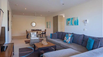 White Shells Luxury Apartments - Hervey Bay Accommodation 60