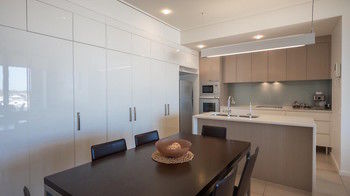 White Shells Luxury Apartments - Hervey Bay Accommodation 63