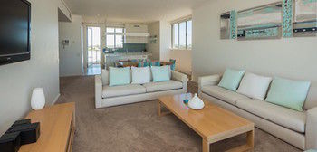 White Shells Luxury Apartments - Hervey Bay Accommodation 64