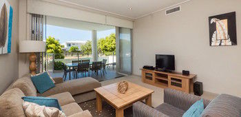 White Shells Luxury Apartments - Hervey Bay Accommodation 69